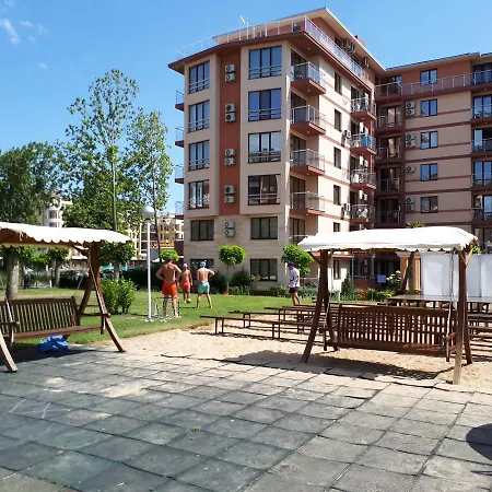 Апартамент Tarsis Vacation