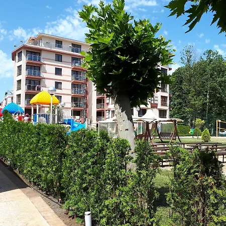 Апартамент Tarsis Vacation